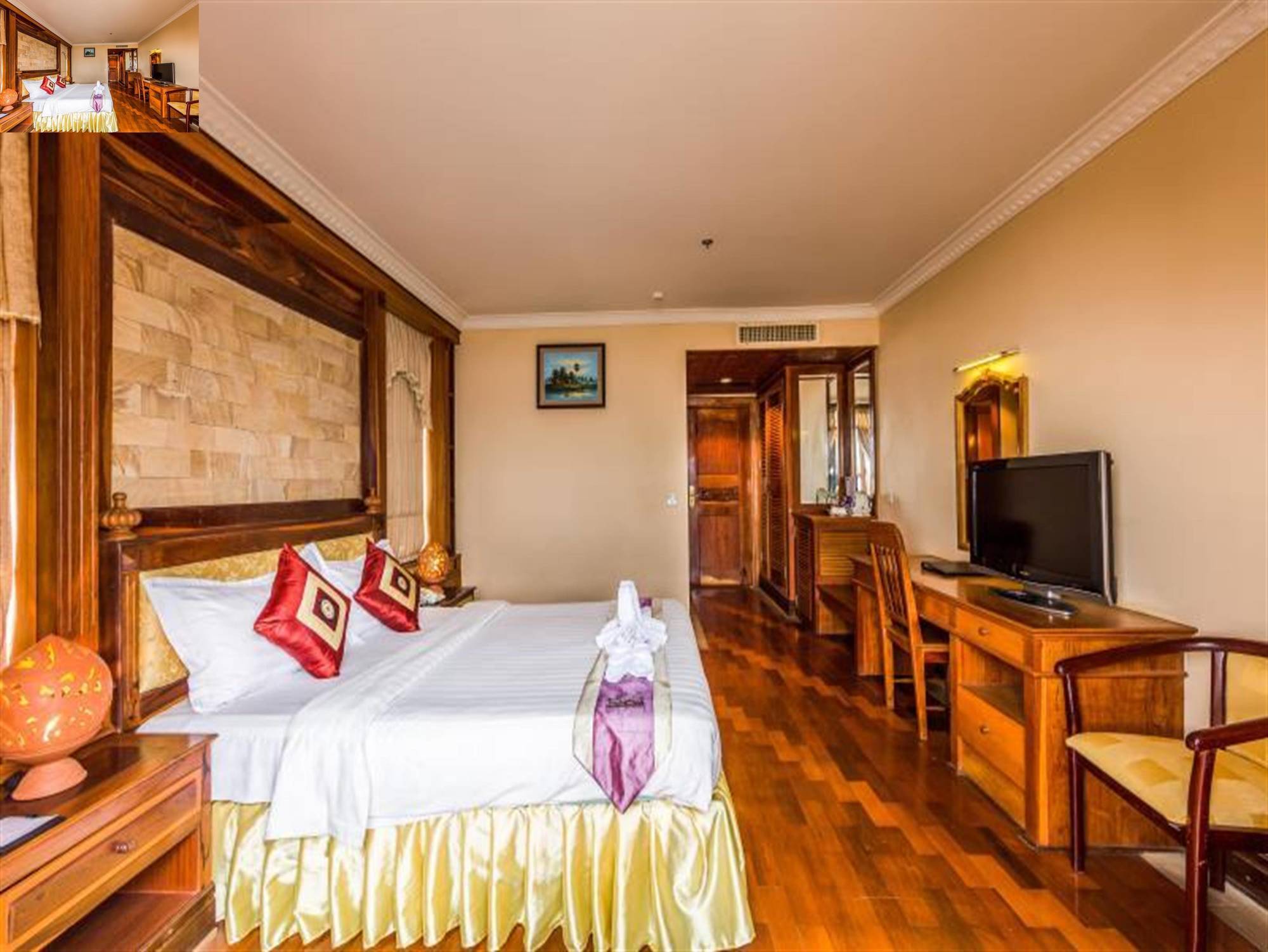 Blue River Hotel بنوم بنه المظهر الخارجي الصورة